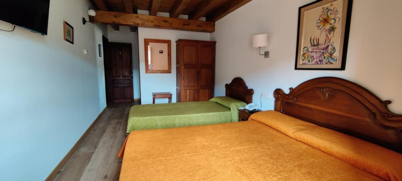 Hotel Rural La Puebla オルバネハ・デル・カスティージョ エクステリア 写真