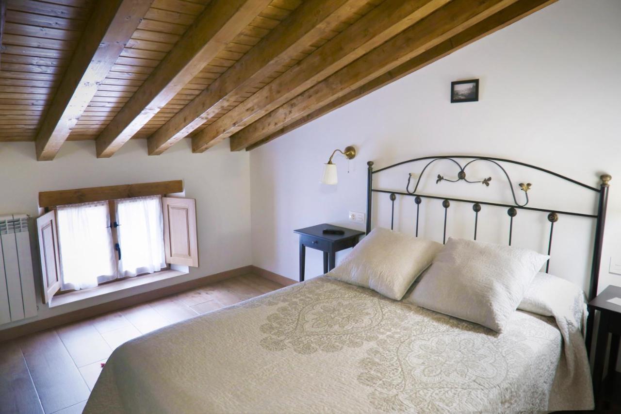 Hotel Rural La Puebla オルバネハ・デル・カスティージョ エクステリア 写真