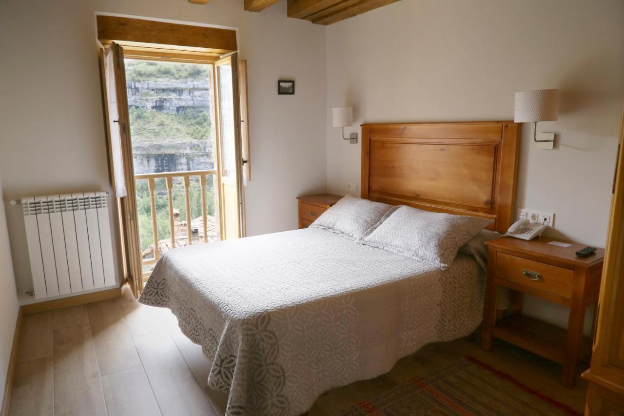 Hotel Rural La Puebla オルバネハ・デル・カスティージョ エクステリア 写真
